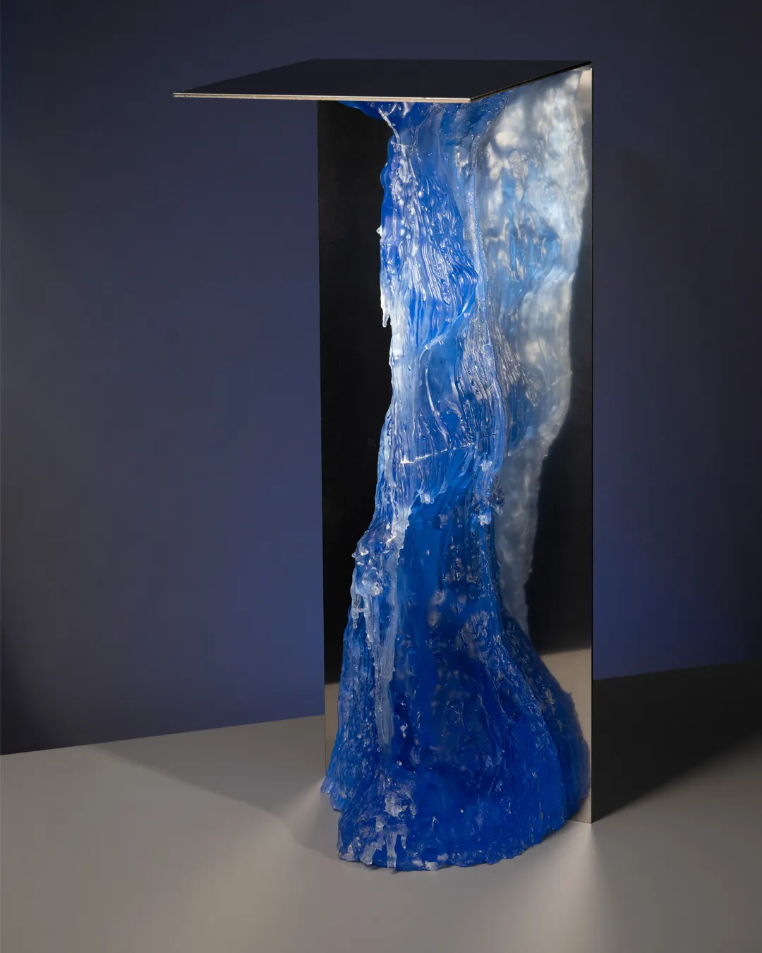 Johan Pertl, Flow Side Table